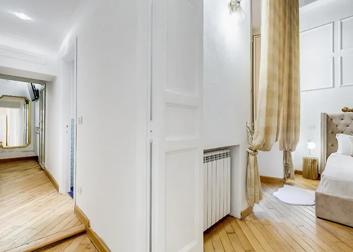 Babuino Exclusive - Grand Historic Center