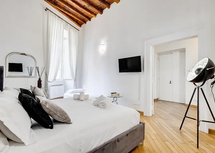 Babuino Exclusive - Grand Historic Center *